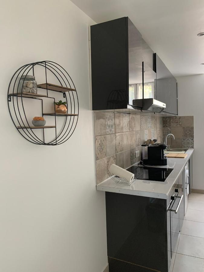L'Almanarre Apartment Hyères Екстериор снимка