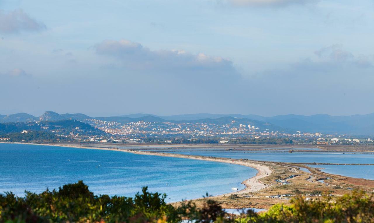 L'Almanarre Apartment Hyères Екстериор снимка